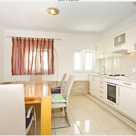 Nova With Private Heating Pool And Jacuzzi *