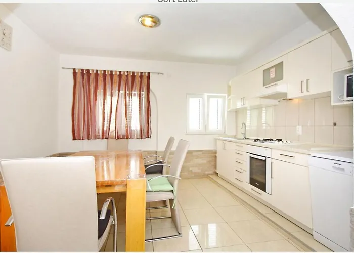 Nova With Private Heating Pool And Jacuzzi *