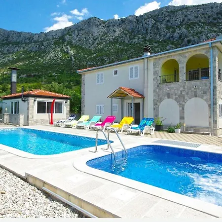 Nova With Private Heating Pool And Jacuzzi Ferienhaus Zavojane
