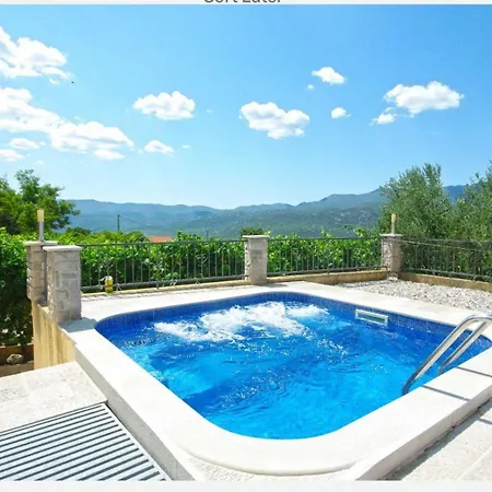 Ferienhaus Nova With Private Heating Pool And Jacuzzi *